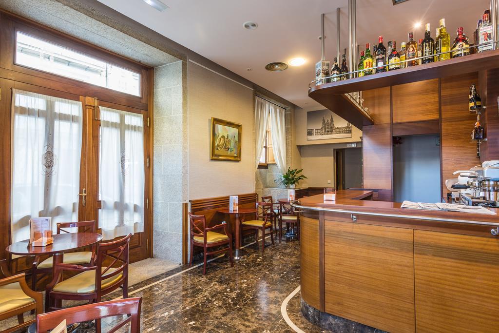 Hotel Herradura Сантяго де Компостела Екстериор снимка