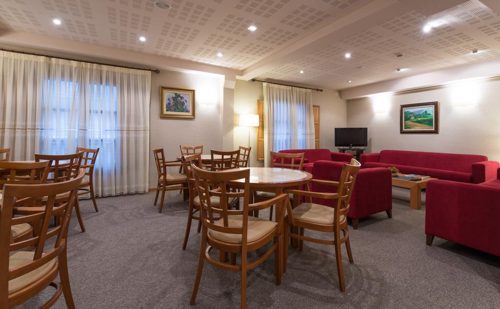 Hotel Herradura Сантяго де Компостела Екстериор снимка